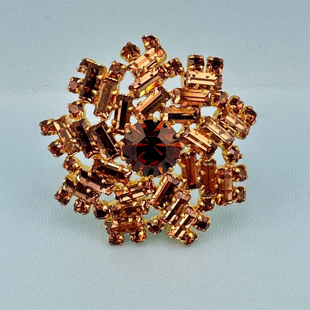 Vintage Austria Crystal Brooch Topaz Root Beer Color Rhinestone Snowflake Star